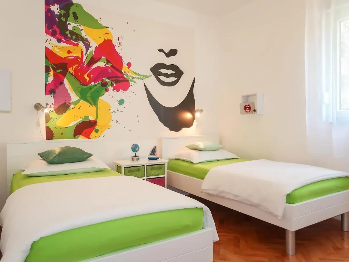 Apartment Rea - Ckv110 By Interhome Crikvenica 0*,